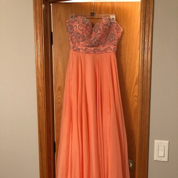 Sherri Hill Prom Dress - Picture 1 of 7